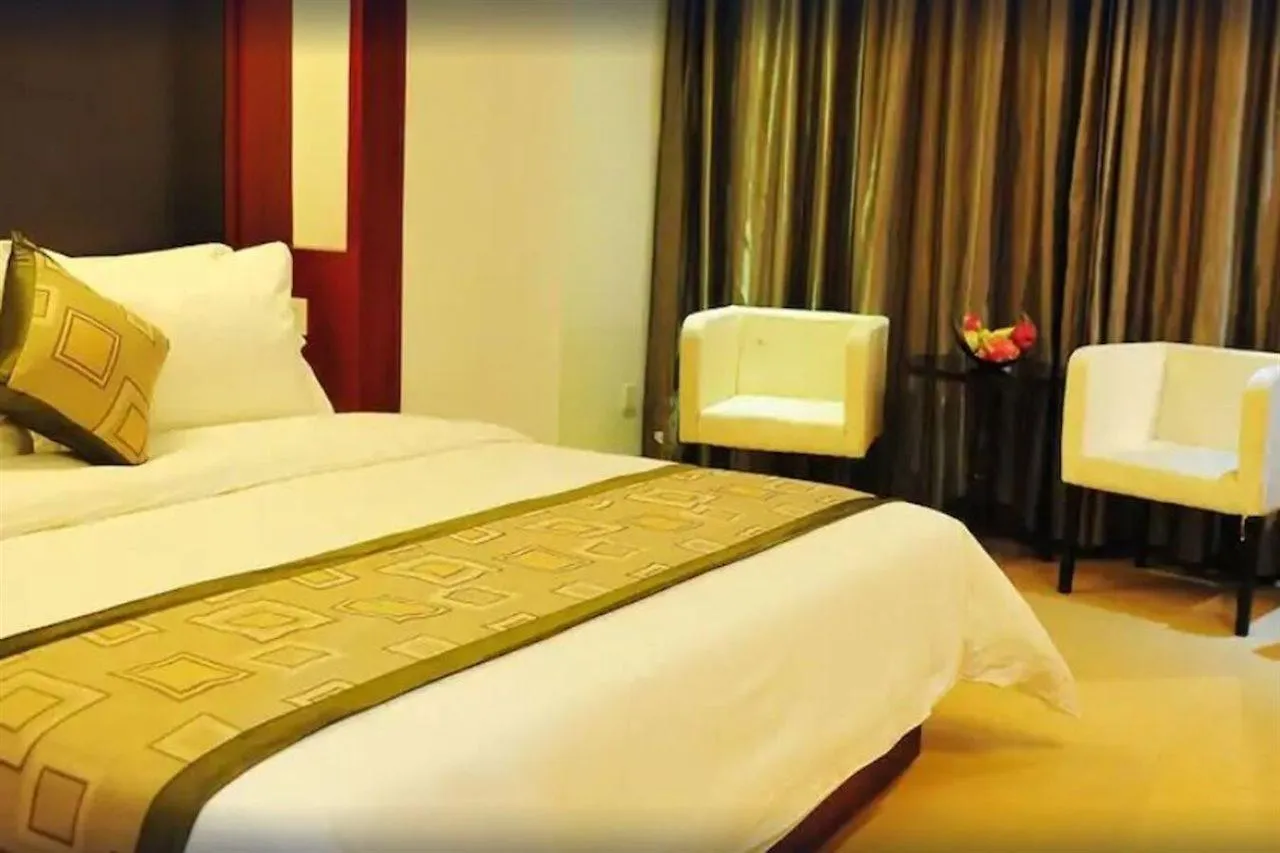 Higgert Business Hotel Shenzhen 3*,  China